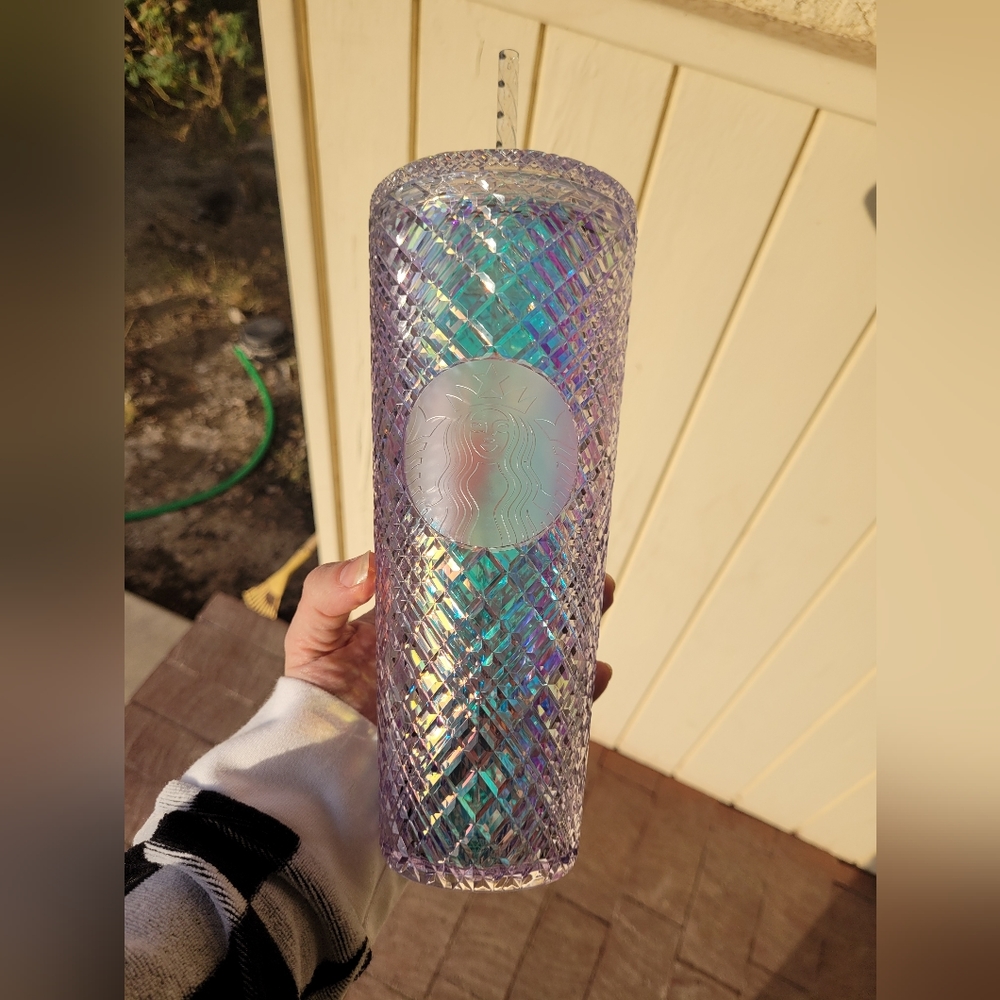 Starbucks winter iridescent tumbler venti